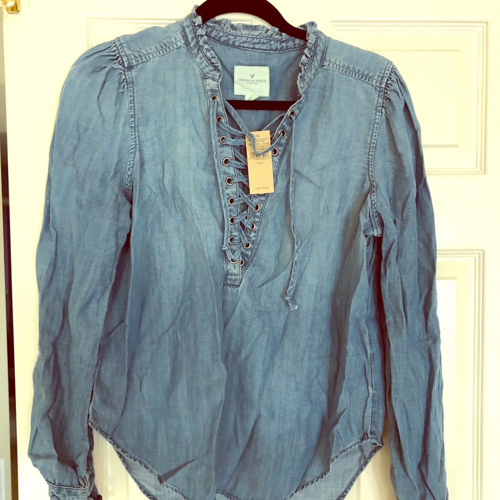 AE chambray denim shirt NWT